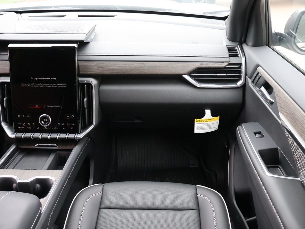 New 2026 GMC Acadia Denali w/ Super Cruise Package AWD/4WD image 14