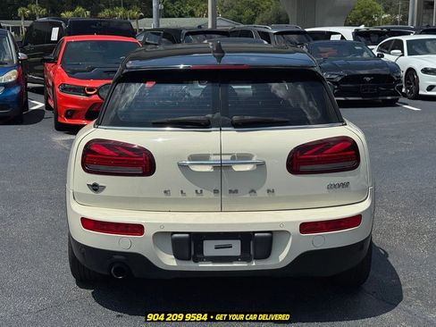 Used 2016 MINI Cooper Clubman FWD image 5