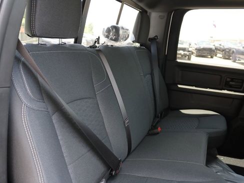 New 2026 RAM 2500 Tradesman AWD/4WD image 17