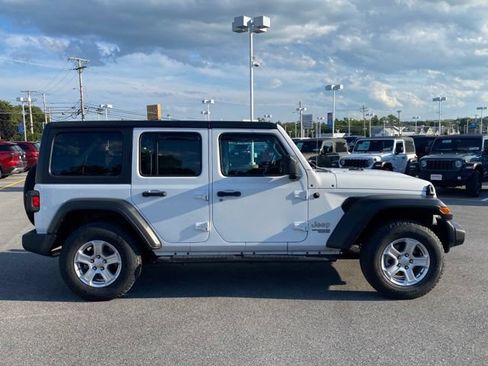 Used 2019 Jeep Wrangler Unlimited Sport S AWD/4WD image 6