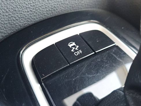 Used 2024 Toyota Corolla LE FWD image 12