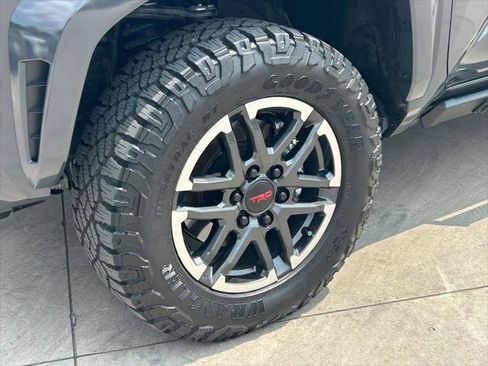 Certified 2026 Toyota Tacoma TRD Sport AWD/4WD image 9