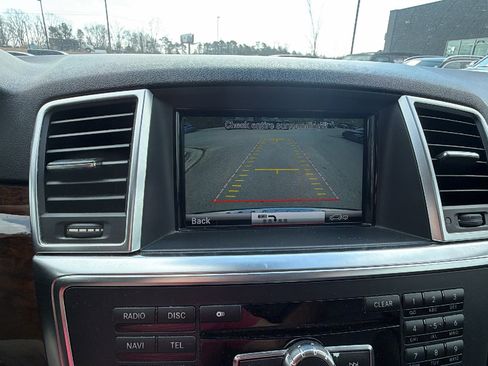 Used 2013 Mercedes-Benz ML 350 4MATIC image 32