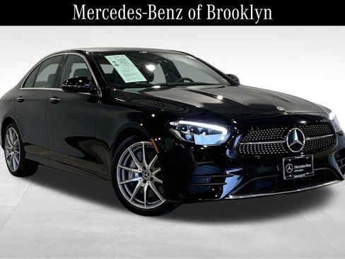 Used 2023 Mercedes-Benz E 350 4MATIC Sedan image 1