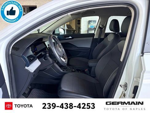 Used 2022 Volkswagen Taos SE AWD/4WD image 13