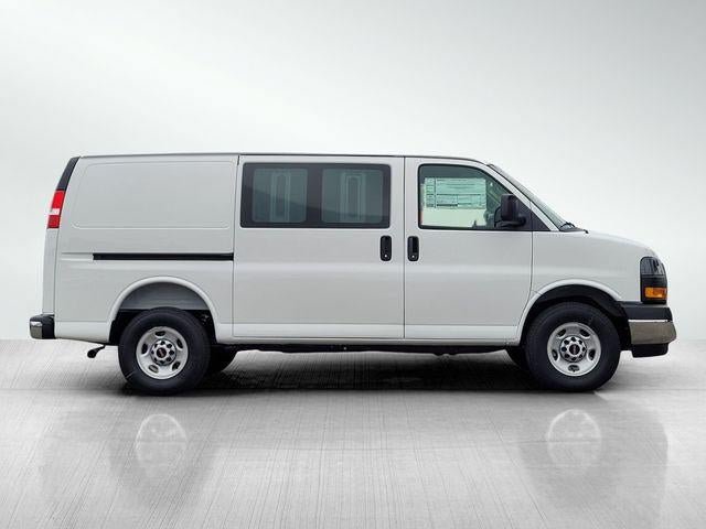 New 2026 GMC Savana 2500 w/ Driver Convenience Package RWD image 3