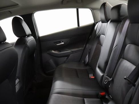New 2026 Nissan Sentra SR w/ SR Premium Package FWD image 31