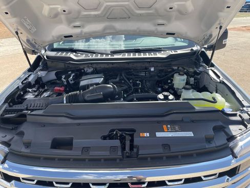 New 2026 Ford F350 Lariat RWD image 37