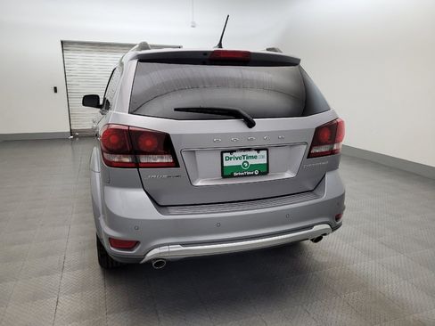 Used 2017 Dodge Journey Crossroad FWD image 6