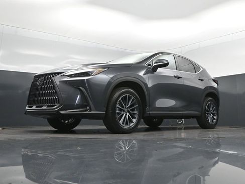 New 2026 Lexus NX 350 AWD image 38