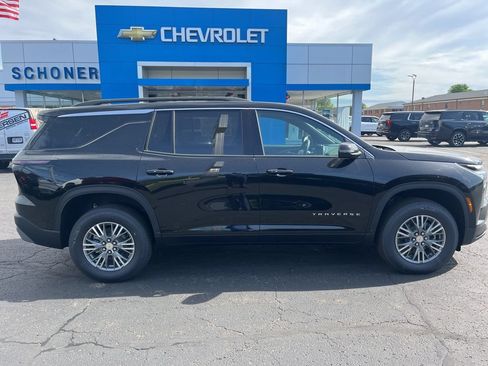New 2026 Chevrolet Traverse LT AWD/4WD image 8