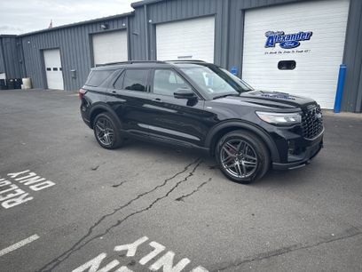New 2025 Ford Explorer ST-Line