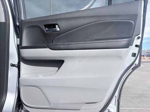 Used 2020 Honda Pilot EX image 26