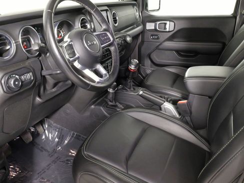 Used 2021 Jeep Wrangler Unlimited Sahara image 28
