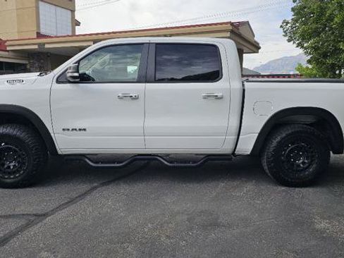 Used 2019 RAM 1500 Big Horn RWD image 8