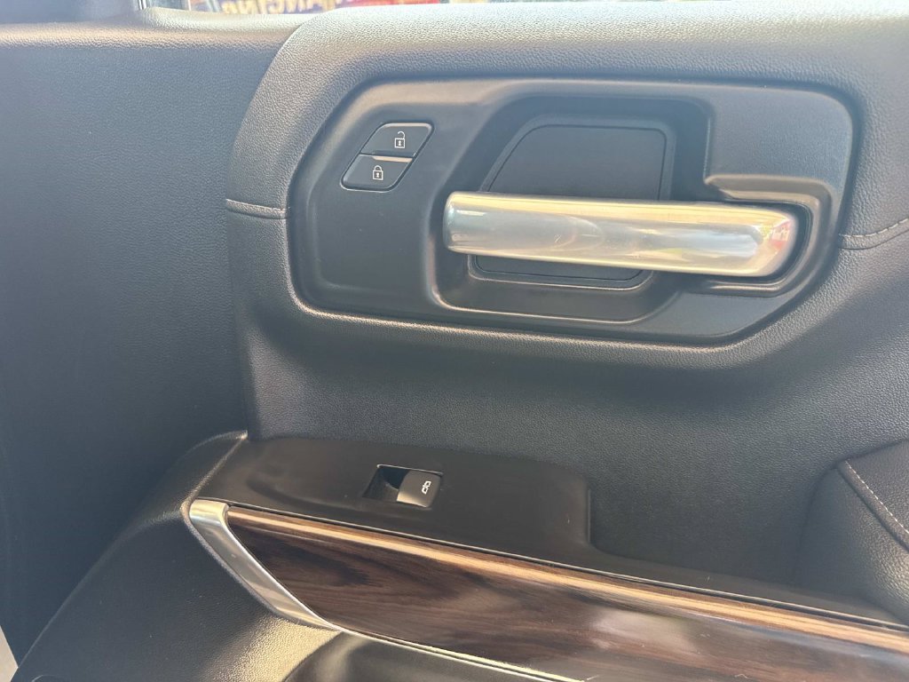 Used 2021 GMC Sierra 1500 SLT RWD image 17