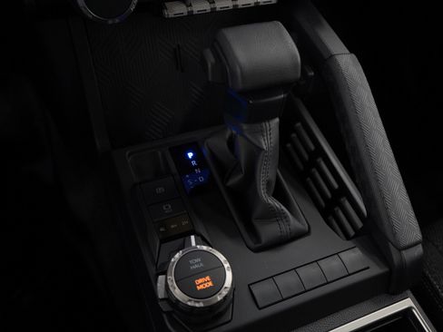 Used 2025 Toyota 4Runner SR5 image 24