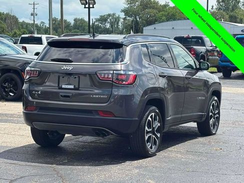Used 2022 Jeep Compass Limited AWD/4WD image 32