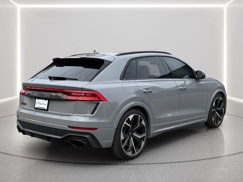Used 2024 Audi RS Q8 image 5