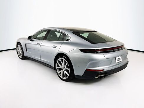Used 2025 Porsche Panamera RWD image 7