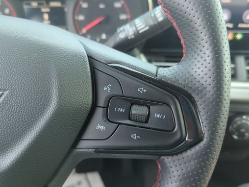 Certified 2024 Chevrolet Trax RS w/ Driver Confidence Package FWD image 26