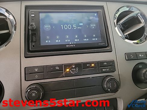 Used 2015 Ford F250 XLT w/ XLT Value Package image 14