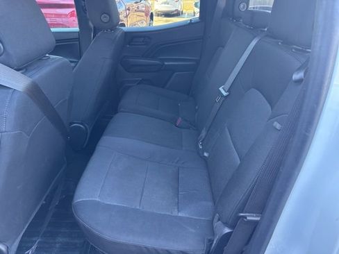 Used 2023 Chevrolet Colorado W/T RWD image 16
