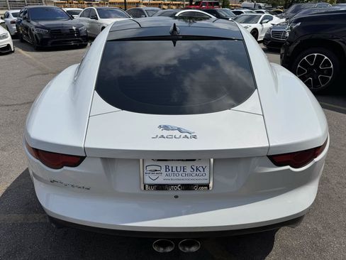 Used 2018 Jaguar F-TYPE Coupe RWD image 6