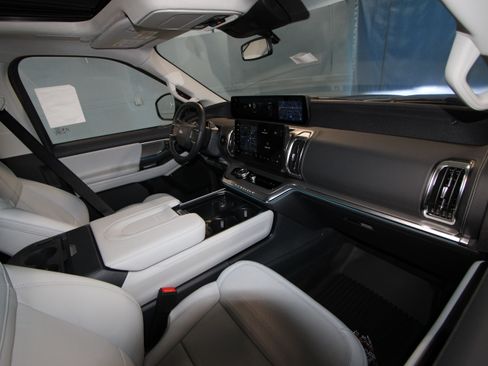New 2027 Ford Expedition Max Platinum AWD/4WD image 20