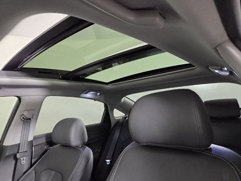 Used 2019 Hyundai Sonata Limited w/ Ultimate Package 04 FWD image 22