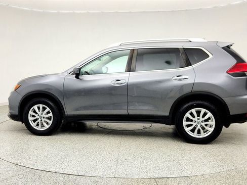 Used 2017 Nissan Rogue SV w/ SV Premium Package AWD/4WD image 8