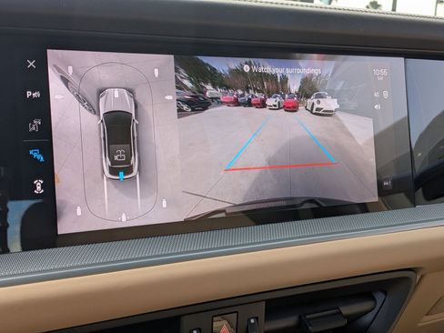 Certified 2025 Porsche Cayenne Coupe image 20