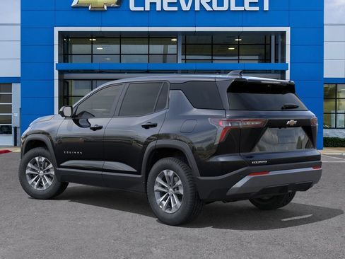 New 2026 Chevrolet Equinox LT w/ Convenience Package II FWD image 3