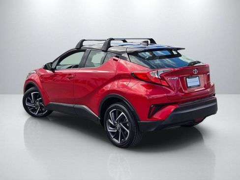 Used 2022 Toyota C-HR Limited FWD image 6