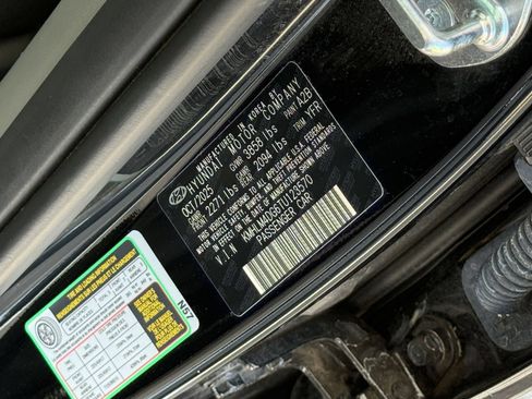 Used 2026 Hyundai Elantra Sport FWD image 29