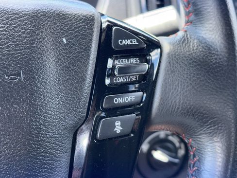 Certified 2025 Nissan Frontier PRO-4X AWD/4WD image 21