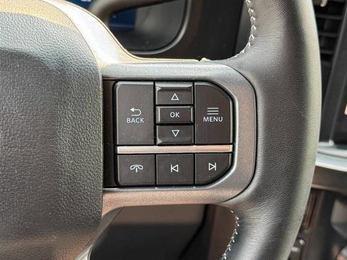 Used 2024 Ford F250 Lariat w/ Black Appearance Package image 32