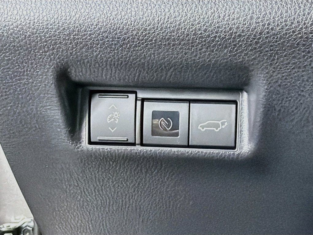 New 2026 Toyota RAV4 XSE AWD/4WD image 14