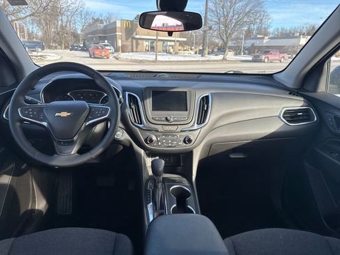 Certified 2024 Chevrolet Equinox LT w/ LPO, Floor Liner Package image 16