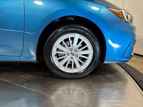 Used 2017 Subaru Impreza 2.0i Premium image 14