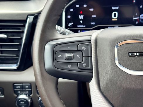 Used 2024 GMC Sierra 2500 Denali w/ Denali Reserve Package image 27