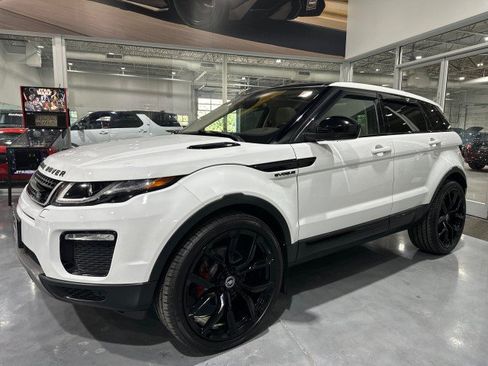 Used 2017 Land Rover Range Rover Evoque SE Premium AWD/4WD image 18