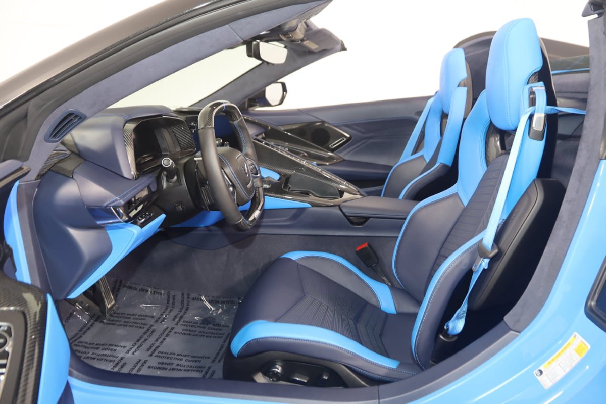 Used 2024 Chevrolet Corvette Z06 w/ Stealth Interior Trim Package RWD image 12