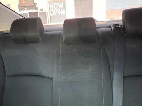 Used 2017 Honda Civic LX image 29