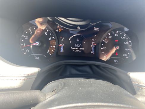 Used 2025 Jeep Compass Limited AWD/4WD image 25