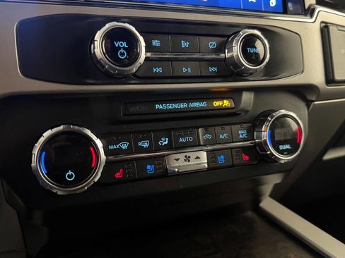 Used 2022 Ford F250 Lariat image 49