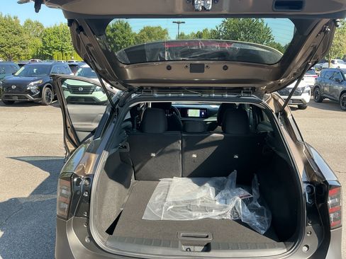 Certified 2026 Nissan Kicks SV FWD image 25