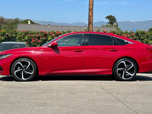 Used 2018 Honda Accord Sport image 7