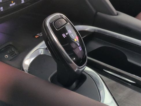 Used 2021 Buick Enclave Avenir w/ Avenir Technology Package image 34