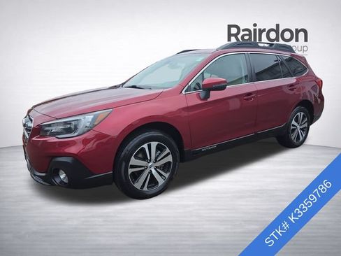 Used 2019 Subaru Outback 2.5i Limited AWD/4WD image 3